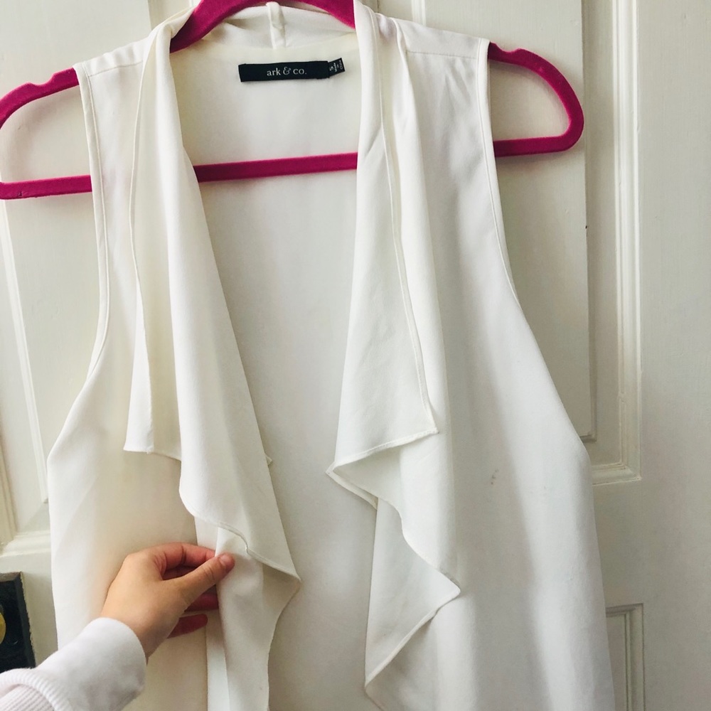 Ark & Co White Ruffled Vest
